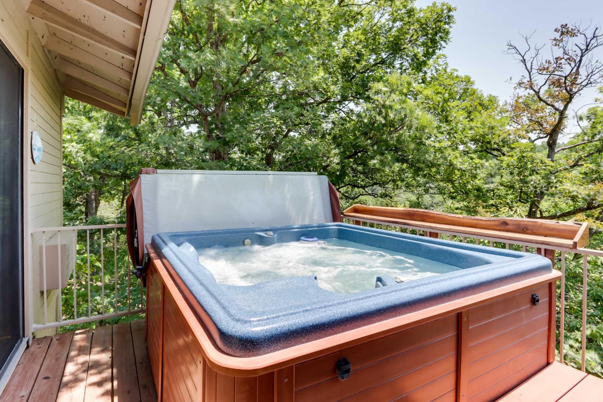 Margaritaville Resort Retreat With Hot Tub And Deck Osage Beach Zewnętrze zdjęcie
